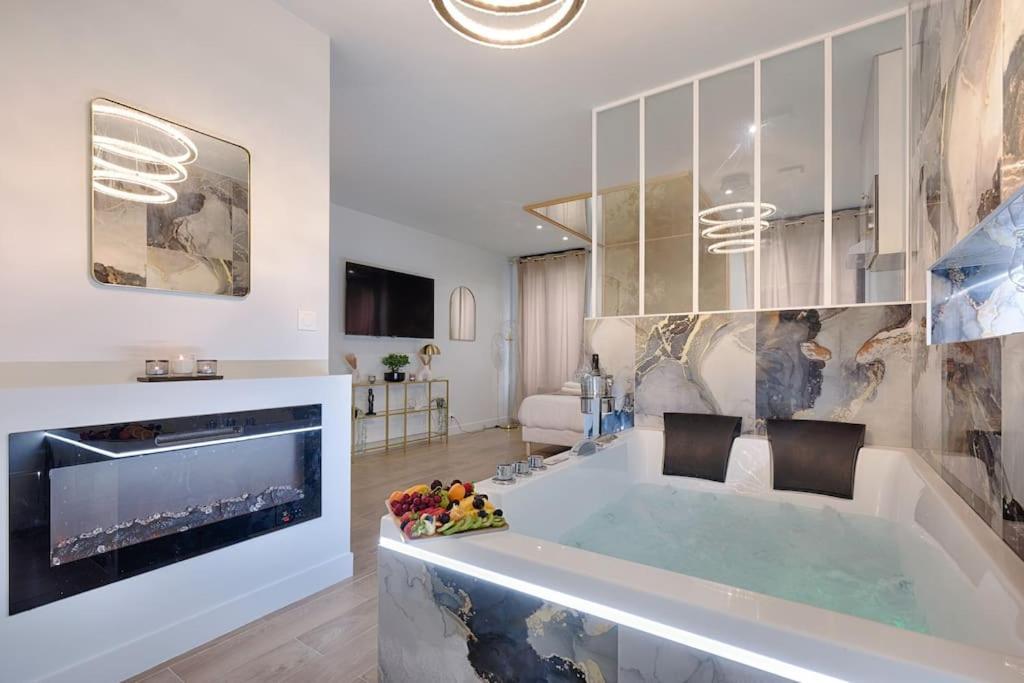Welcome To Dubai / Jacuzzi Ivry-sur-Seine Dış mekan fotoğraf